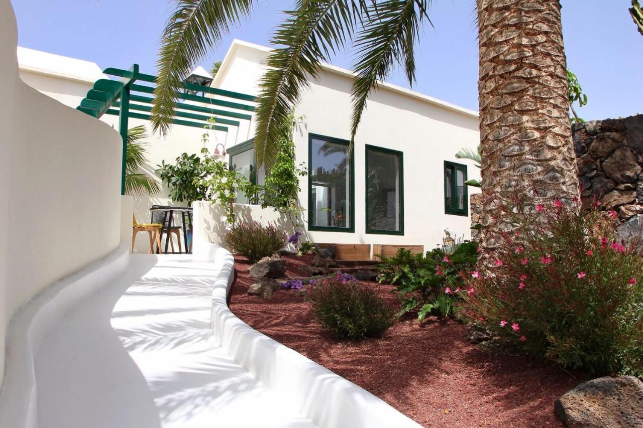 Villa Unique, Stylish & Calm El Estanque By The Sea, Adults Only à Costa Teguise Extérieur photo
