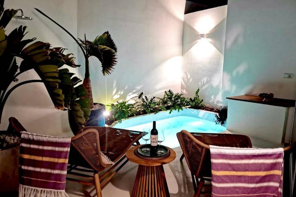 Villa Unique, Stylish & Calm El Estanque By The Sea, Adults Only à Costa Teguise Extérieur photo