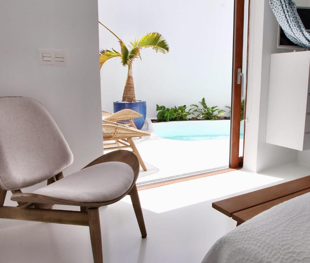 Villa Unique, Stylish & Calm El Estanque By The Sea, Adults Only à Costa Teguise Extérieur photo